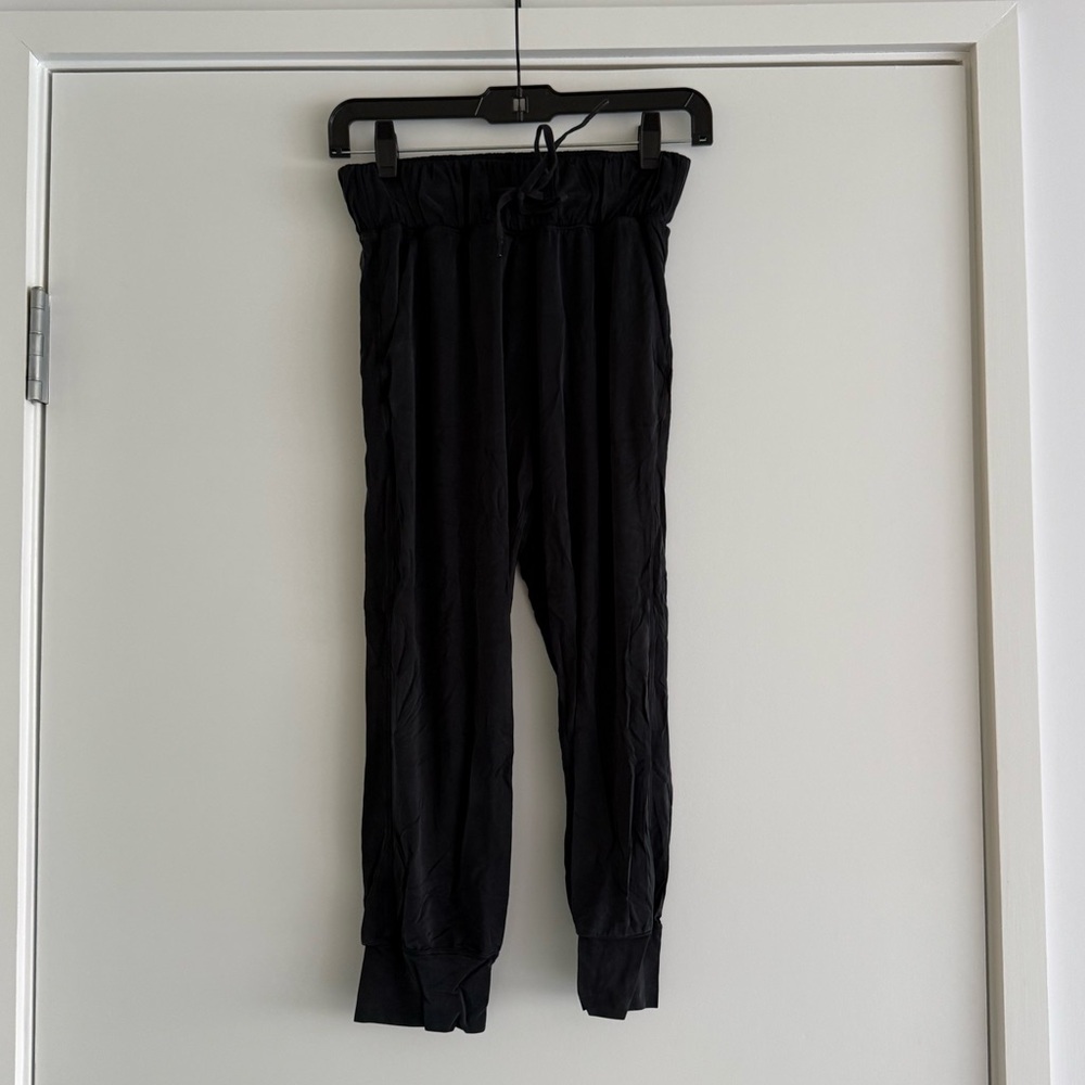 Lululemon Athletica Charcoal Joggers
